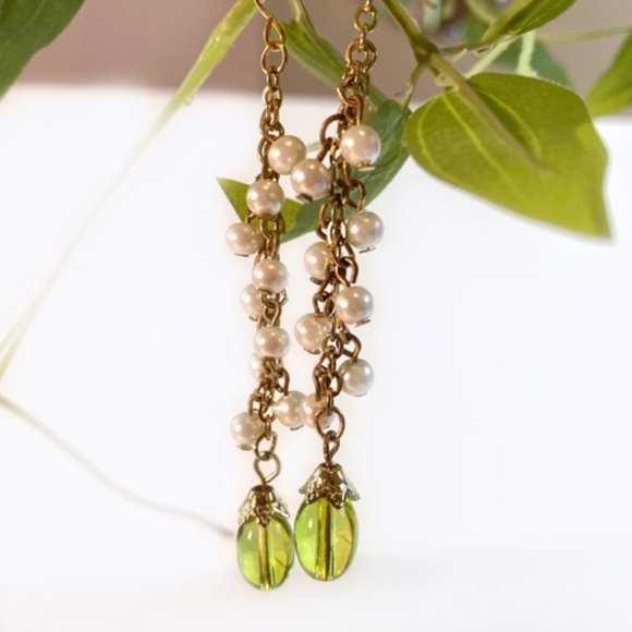 ANTHROPOLOGIE🌿Dangle Earrings - Picture 1 of 3